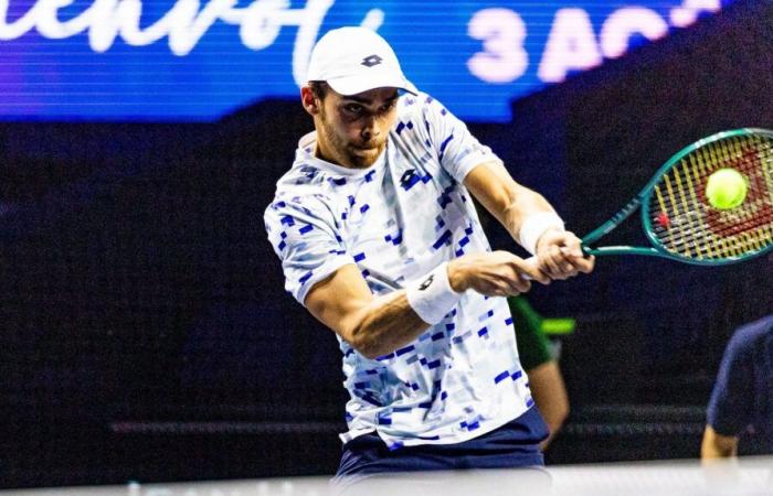 El marsellés Benjamin Bonzi en la final del ATP 250 de Metz