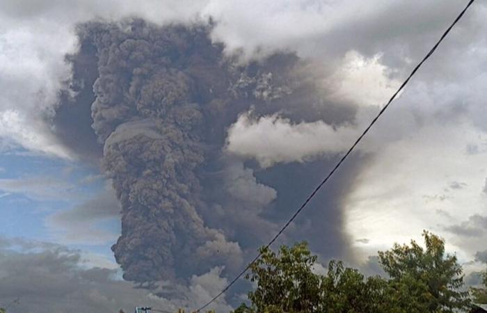 Un volcán se desata: 7 erupciones, 8 km de cenizas y varias muertes