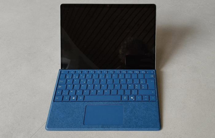 Surface Pro 11: excelente computadora portátil y PC con IA promedio