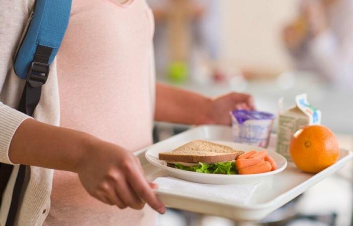 La Universidad se plantea operar ella misma sus cafeterías