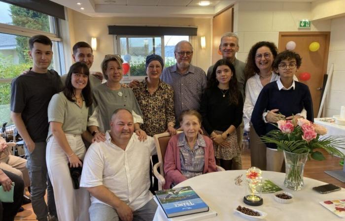 Paule celebró su centenario con su familia