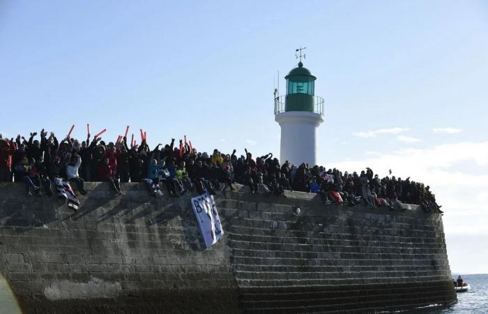 Vendée Globe: la legendaria salida del canal del puerto de Olonna