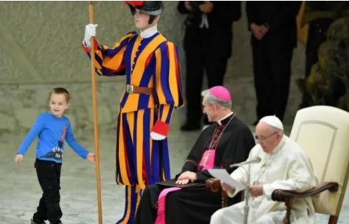 Quién es Wenzel, el nene argentino que emocionó al Papa Francisco durante un discurso en el Vaticano – CHACODIAPORDIA.COM