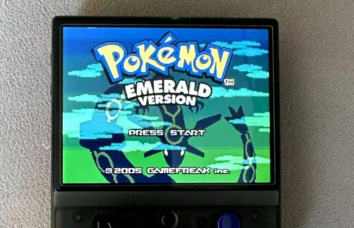 Pokémon, Super Mario… Redescúbrelos a la antigua usanza con esta videoconsola retro a precio de derribo