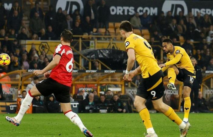 Wolverhampton gana su primer partido de la temporada en la Premier League