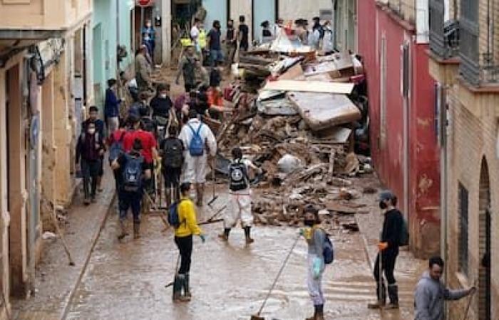 En España, las inundaciones traen olores nauseabundos