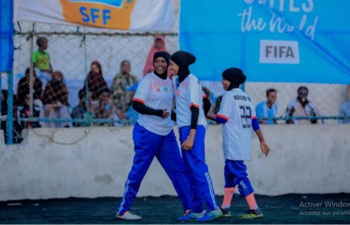 ¡Finalmente! ¡Somalia entra en el mundo del fútbol femenino!