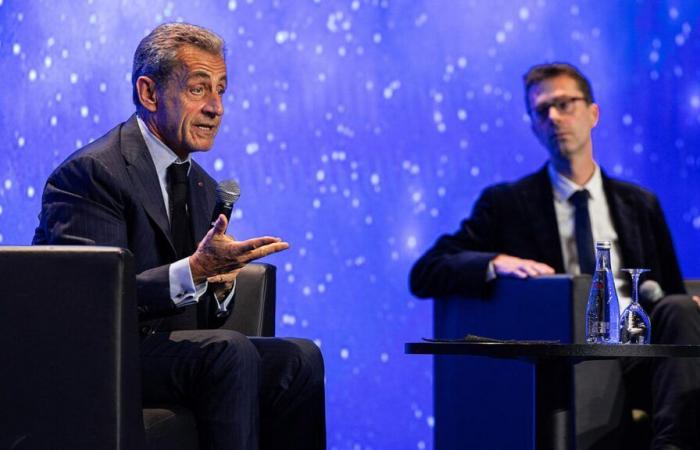 Nicolas Sarkozy lanza duras acusaciones contra los docentes (y es reprendido)