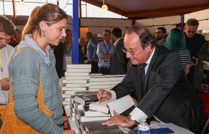 François Hollande y Valérie Trierweiler: ¡en Brive, los dos ex más unidos que nunca!