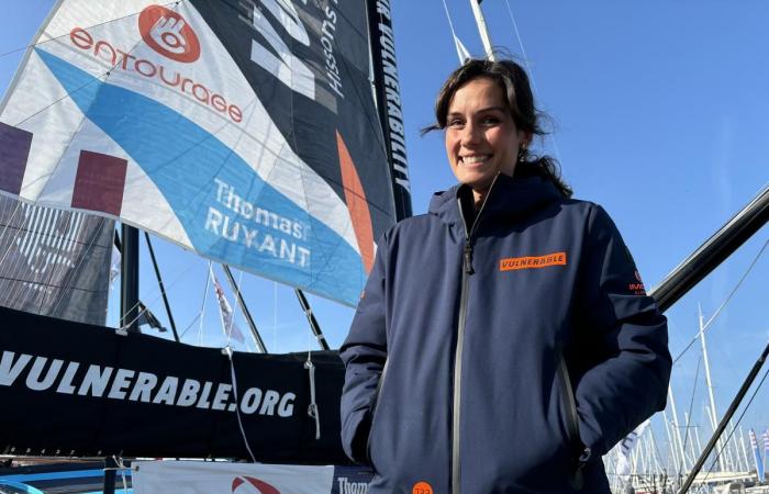 Después de descubrir la navegación en La Rochelle, forman parte de los equipos de patrones de la regata.