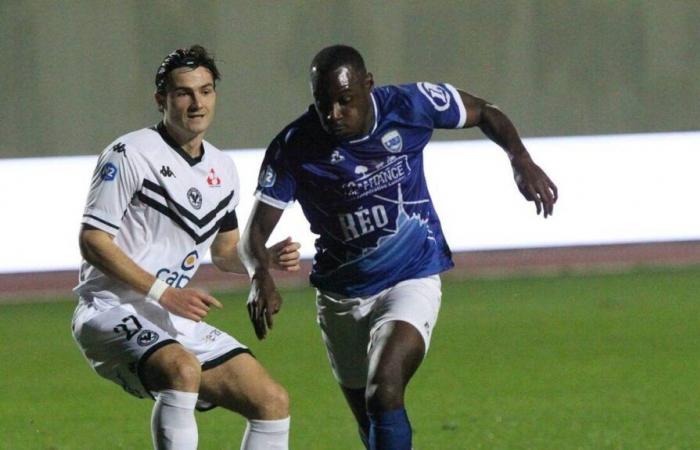 Fútbol americano. N2. El Avranches estadounidense logra la victoria tras el tiempo añadido ante el Châteaubriant