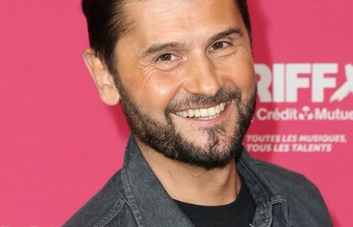 Christophe Beaugrand comparte por primera vez una foto de su adorable hijo Valentin, con el rostro completamente visible