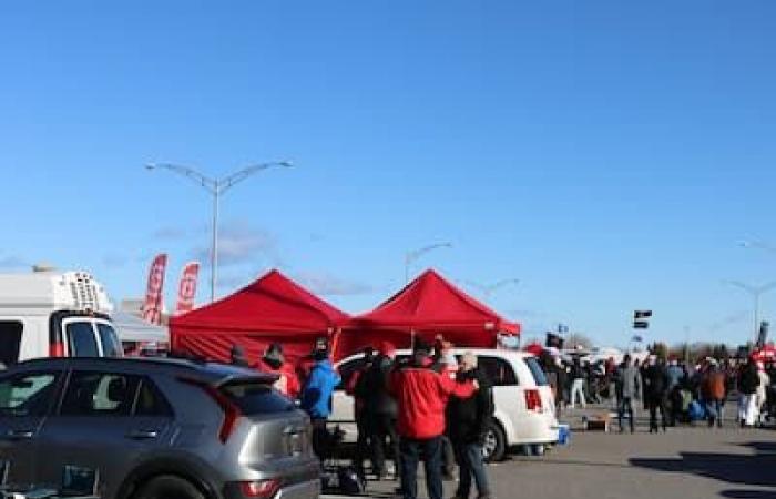 Ambiente festivo antes de la final de la Copa Dunsmore