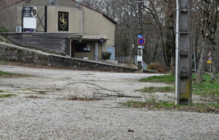 Besanzón. Soldado en coma tras pelea fuera de discoteca