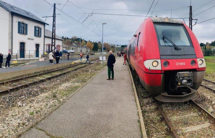 La línea ferroviaria de Aubrac se reabre al norte de Lozère, con una parada gastronómica en la estación de Aumont-Aubrac