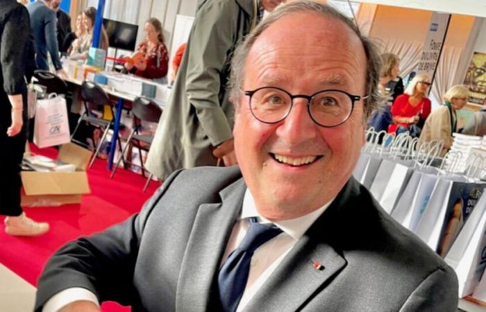 ¡Reencuentro y sobre todo evasión! François Hollande y Valérie Trierweiler en el mismo lugar, en las tierras del marido de Julie Gayet