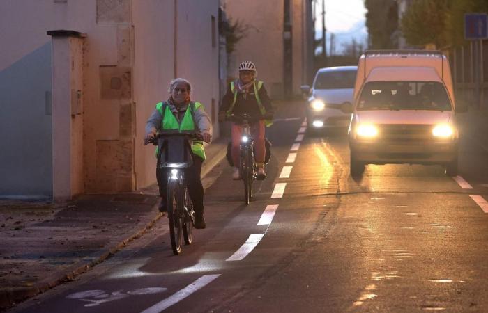 Cognac: los ciclistas brillan para exigir más instalaciones