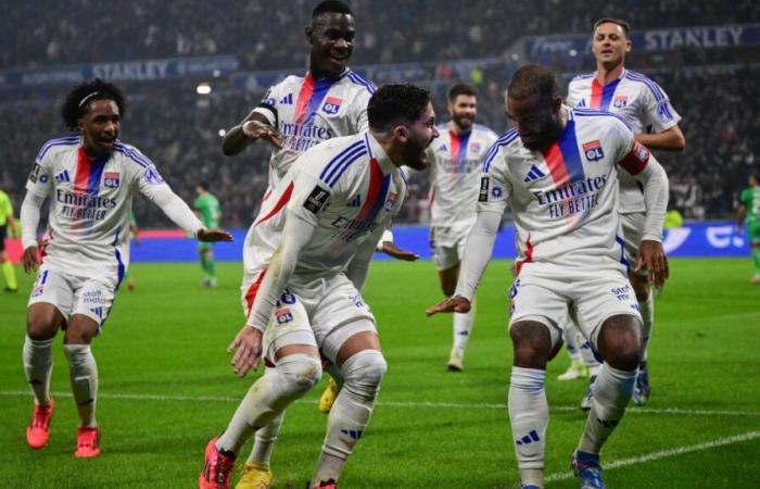 El Lyon gana la primera vuelta del derbi contra el Saint-Étienne