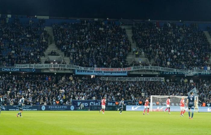 Se escucharon cánticos homofóbicos en el estadio Océane, el partido se interrumpió brevemente