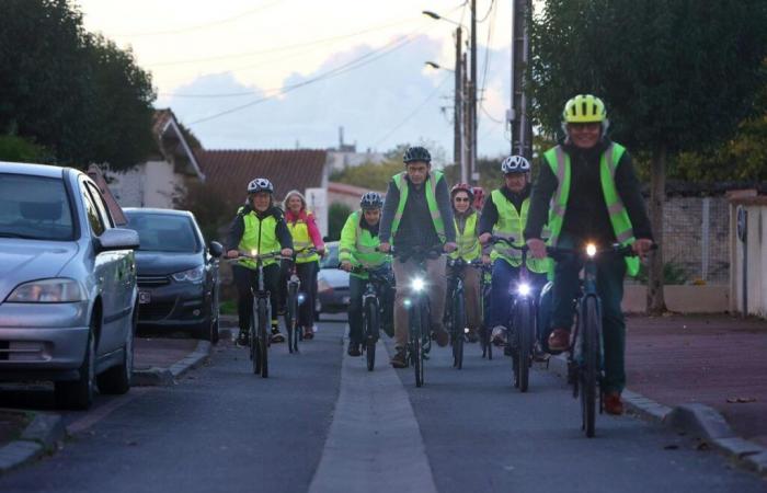 Cognac: los ciclistas brillan para exigir más instalaciones