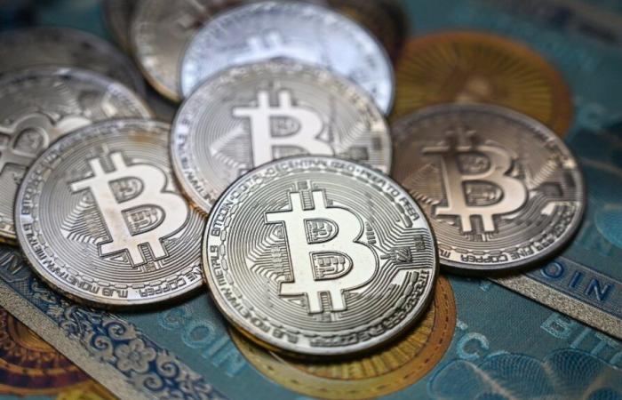 Nuevo récord de Bitcoin que supera los 80.000 dólares