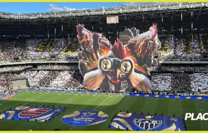 Hinchas del Atlético hacen mosaico en la final de la Copa do Brasil; ver fotos