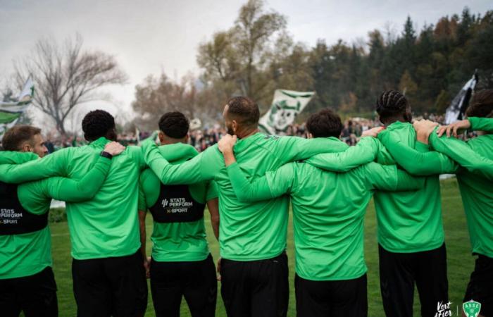 ¡La locura por la salida de los jugadores de la ASSE!