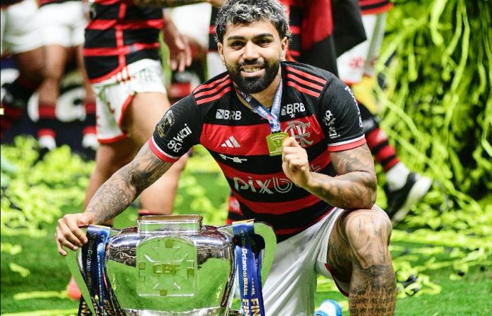 Gabigol dice que no se quedará en Flamengo y critica a Tite y a la directiva