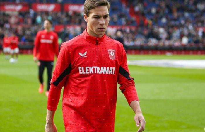 “Puedo demostrar quién soy y lo que puedo hacer en el FC Twente”