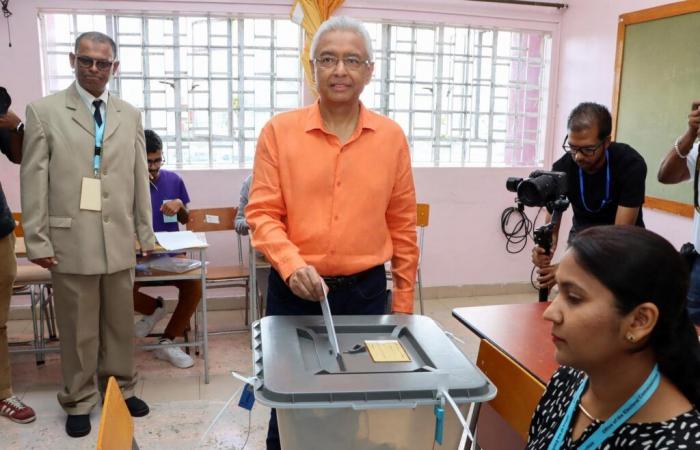 Un millón de votantes llamados a votar, los resultados se esperan el lunes