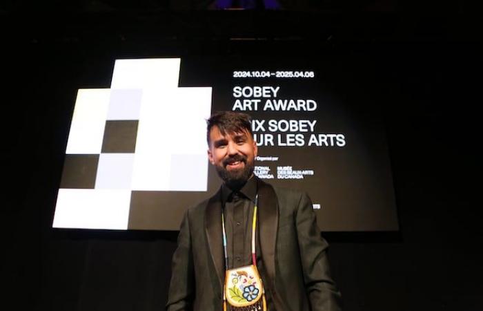 El pintor indígena Nico Williams gana el Gran Premio Sobey de las Artes