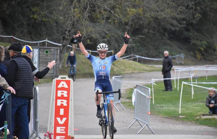 Christophe Moussy y Cyrian Merlin consiguen su primera victoria de la temporada en el ciclocross de Châtillon-en-Bazois [Classements]