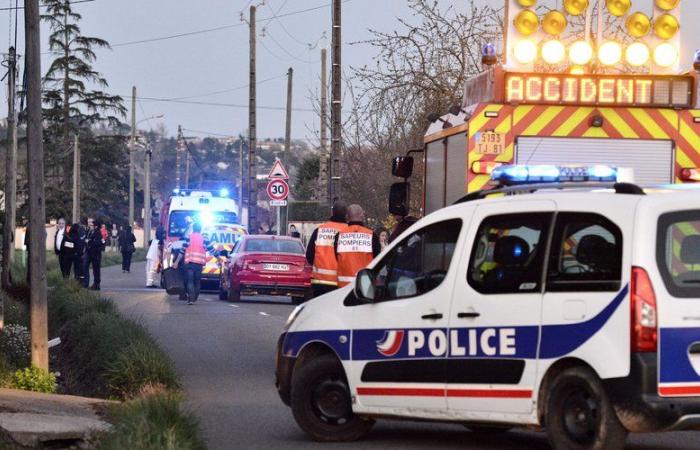 Un ciclista emblemático, apodado “el hombre de azul”, murió tras ser atropellado por un coche en Limoges, gran emoción en la ciudad