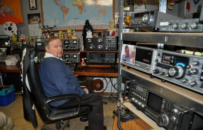 Mouthiers-sur-Boëme: Desde Mouthiers, el radioaficionado entra en contacto con el mundo entero