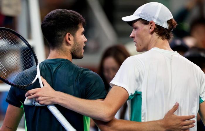 Carlos Alcaraz le dice a Jannik Sinner qué tiro le encantaría hacerle de cara a las Finales ATP