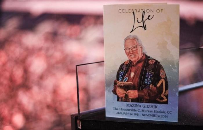 Homenajes rendidos a Murray Sinclair mediante funeral público