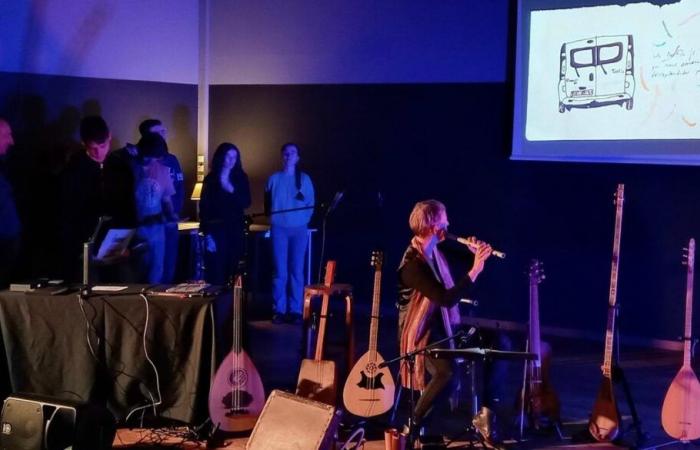 una restitución que nace del encuentro de estudiantes con dos artistas en Bazas