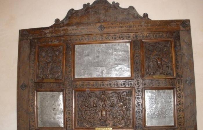 Estas placas y lugares de culto para honrar los recuerdos de la guerra en Alto Loira