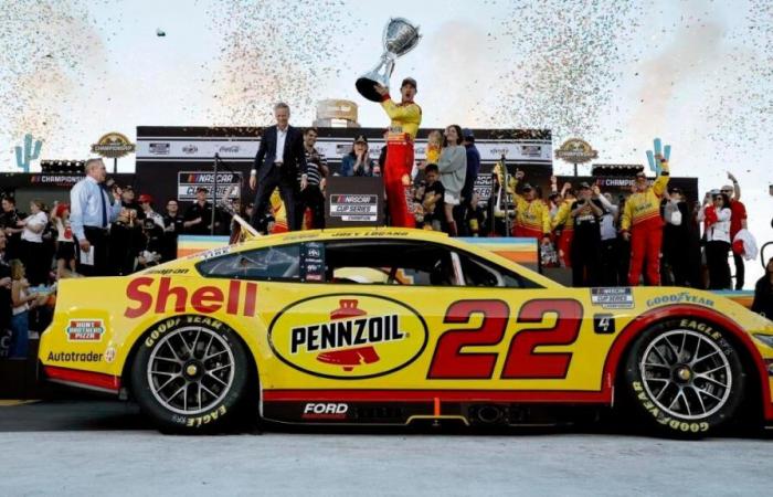 Resultados del Campeonato NASCAR 2024: Joey Logano mantiene a raya a Ryan Blaney para ganar su tercer título de la Copa