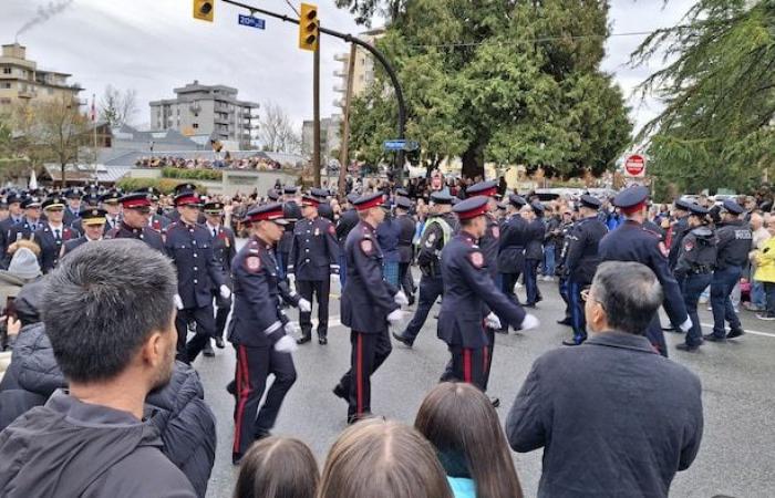 Ceremonias en memoria de los soldados caídos en combate