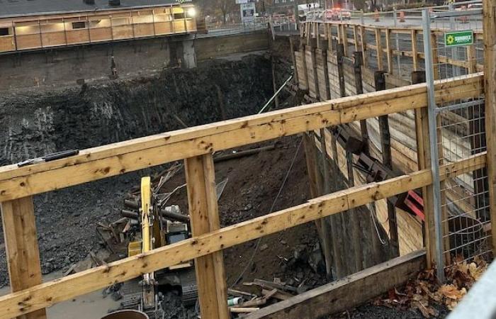 Un desprendimiento de tierras obliga al cierre del Chemin Saint-Louis