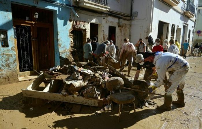 Inundaciones en España: llegará el momento del “debate político”, promete Sánchez