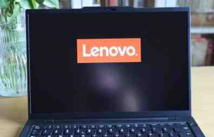 la prueba del Lenovo ThinkPad T14s bajo ARM