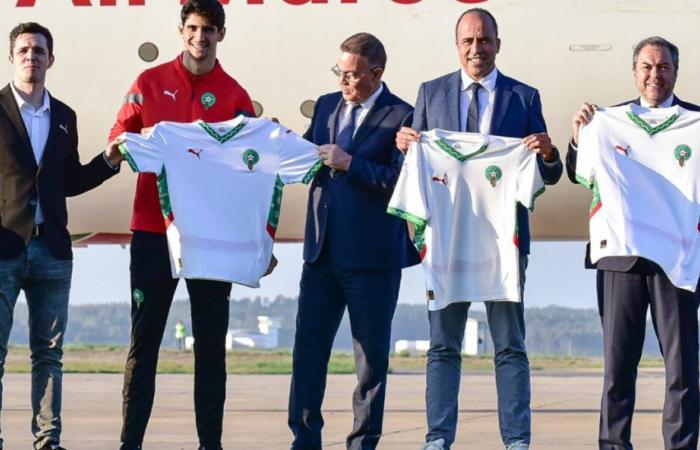 La FRMF presenta la nueva camiseta de los Leones y Leonas del Atlas