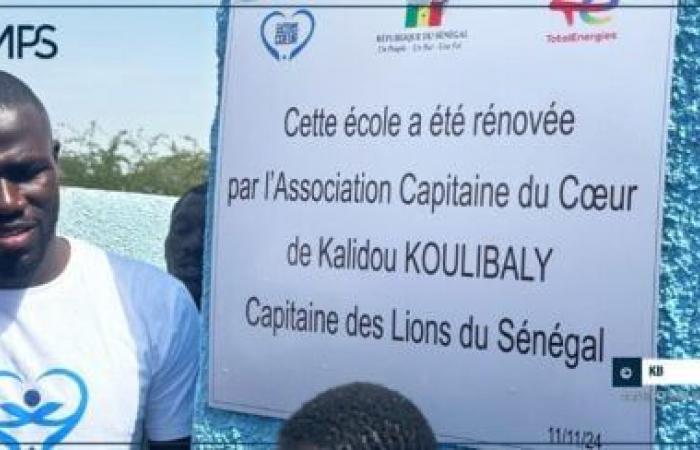 Kalidou Koulibaly renueva la escuela primaria Pont Gendarme y ofrece kits escolares a los estudiantes