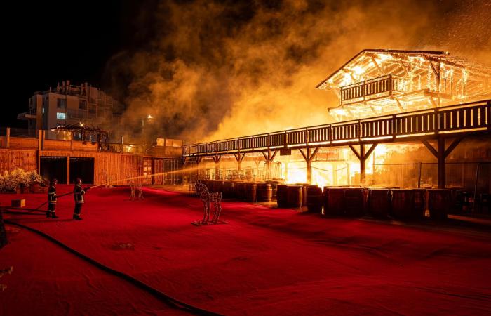 Devastador incendio en el pueblo navideño de Barcarès: el mercado navideño parcialmente destruido antes de su apertura