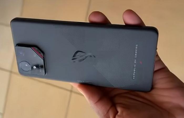 Asus ROG Phone 9/9 Pro presenta IA y 24 GB de RAM en una nueva filtración