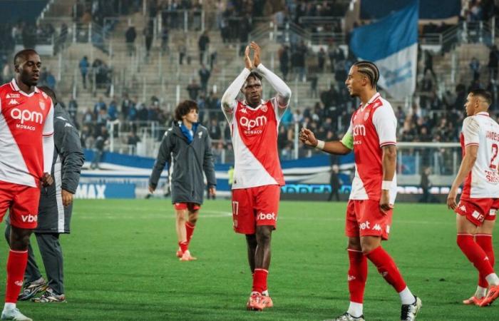 El coloso Wilfried Singo en El típico equipo de la jornada 11