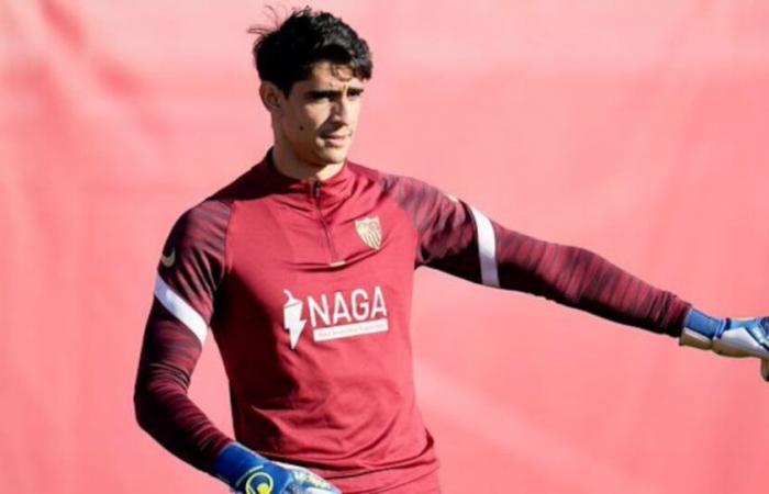 Sevilla FC: Yassine Bounou visita a sus excompañeros