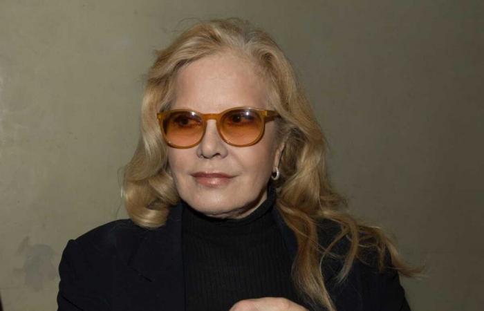 Sylvie Vartan apoyada por Emma Smet, ella le pone un apodo adorable